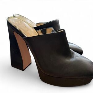 Jessica Simpson Black Leather Women's Mules